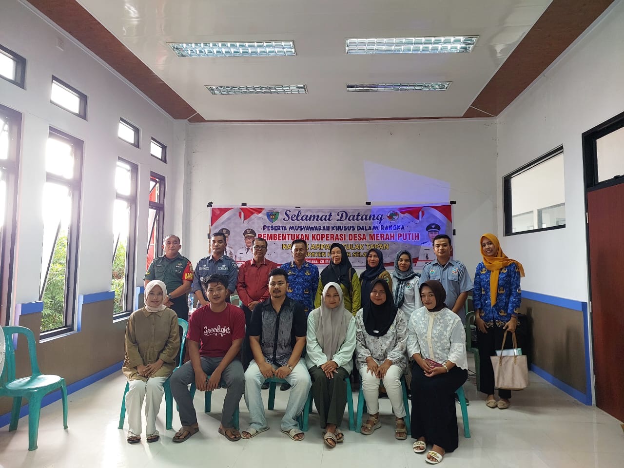 Camat Basa Ampek Balai Tapan menghadiri acara pembentukan pengurus Koperasi Merah Putih di Nagari Am