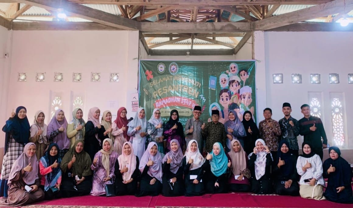 Kasi Pelayanan Kecamatan Hadiri Pembukaan Pesantren Ramadhan 1447 H di SD IT AL-Azhar Tapan