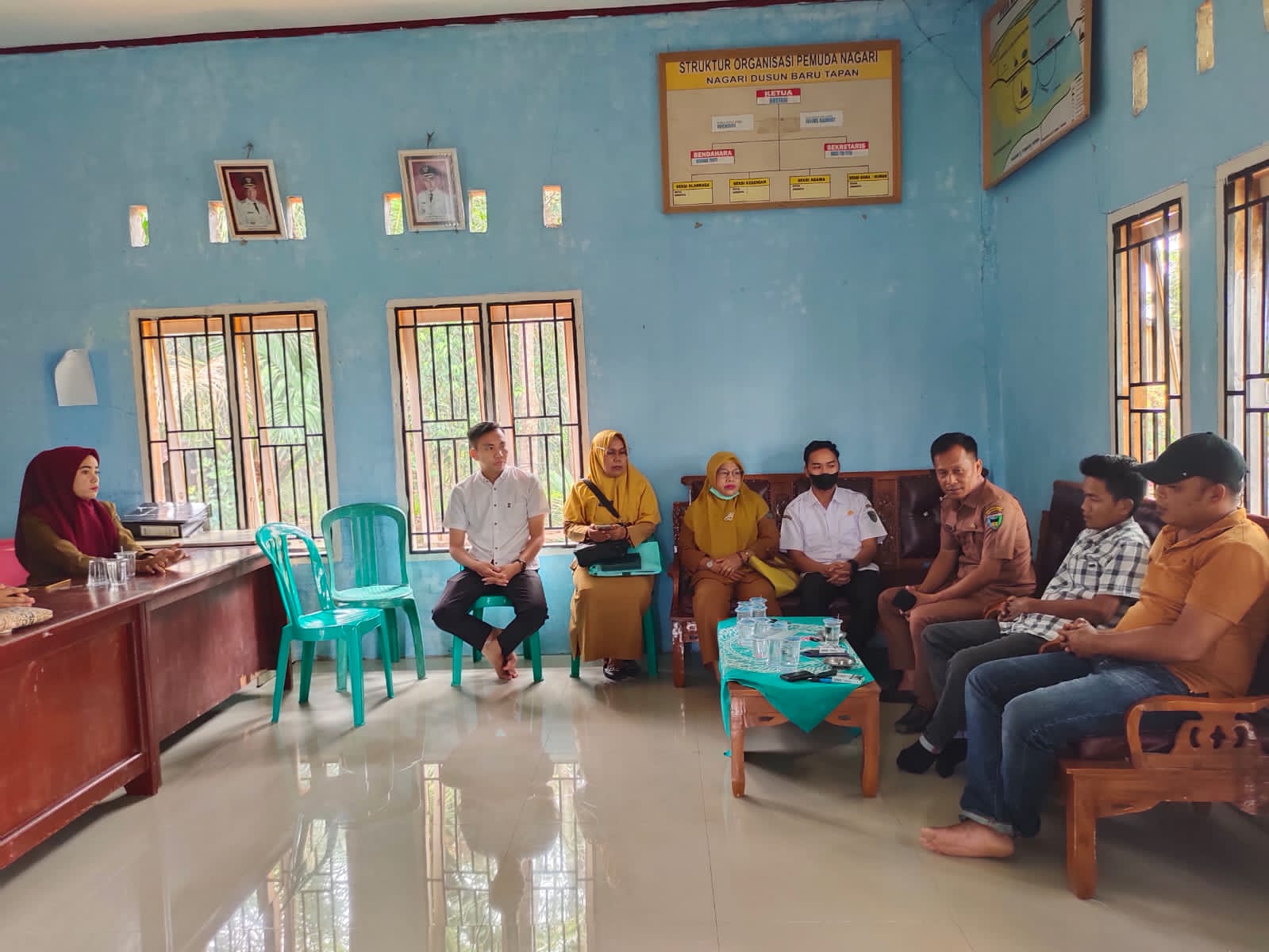 Sekretaris Kecamatan Bersama Tim Melakukan Pembinaan Ke Nagari Dusun Baru Tapan