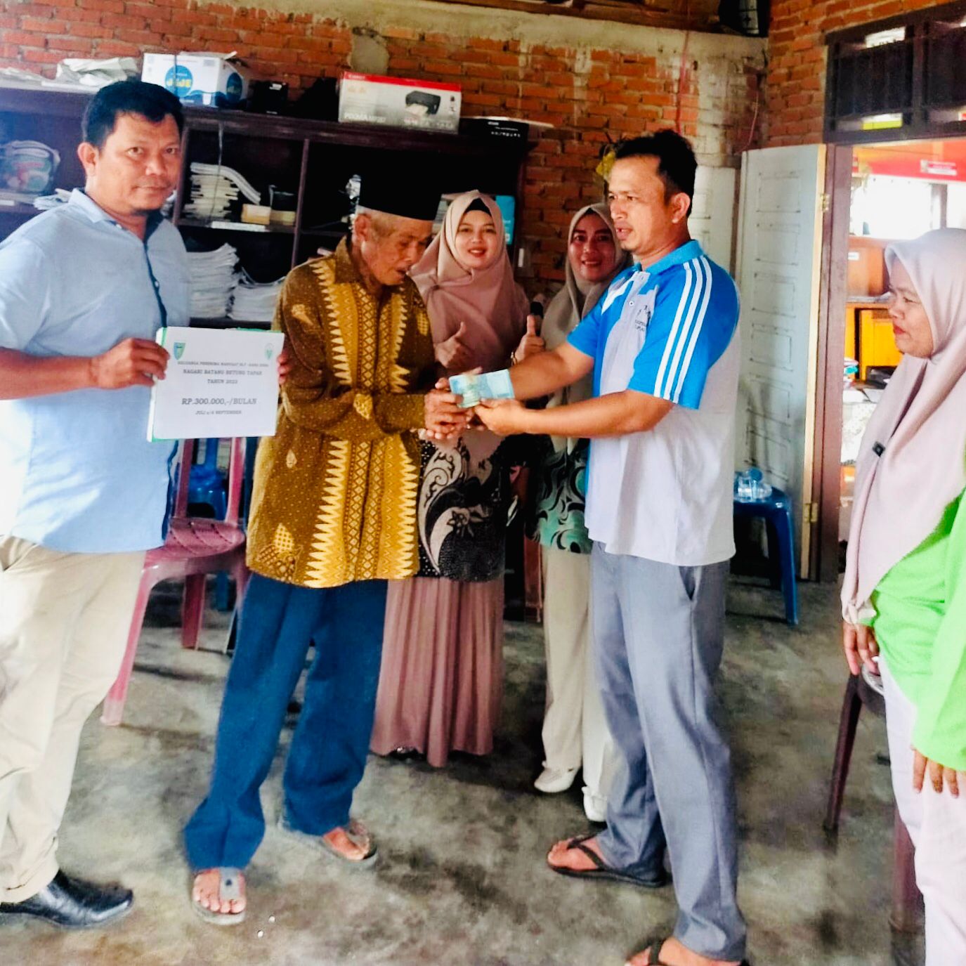 Penyaluran BLT Dana Desa Bulan Juli sampai dengan Agustus Nagari Batang Betung Tapan