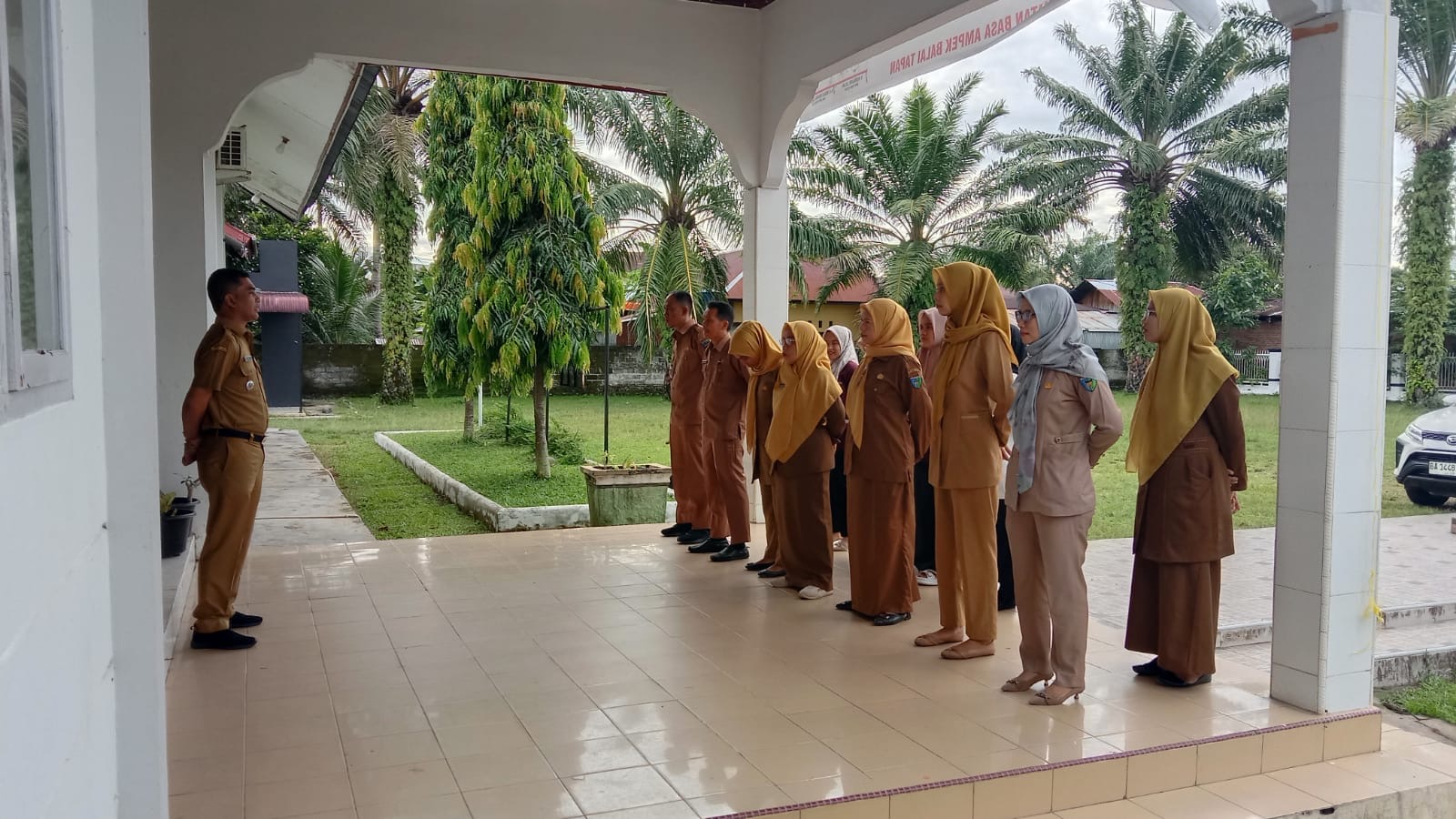 Apel Pagi Pegawai Kantor Kecamatan Basa Ampek Balai Tapan 30 September 2025