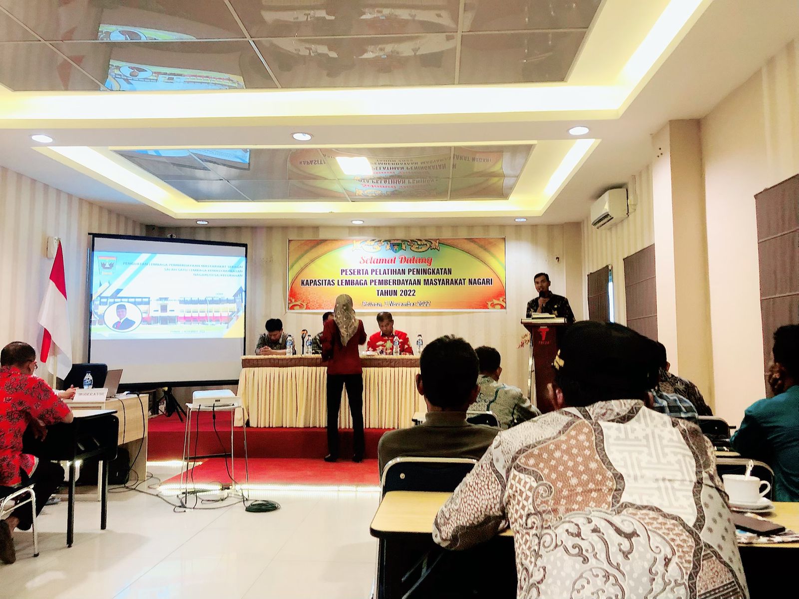 Pelatihan Peningkatan Kapasitas Lembaga Pemberdayaan Masyarakat Nagari Tahun 2022