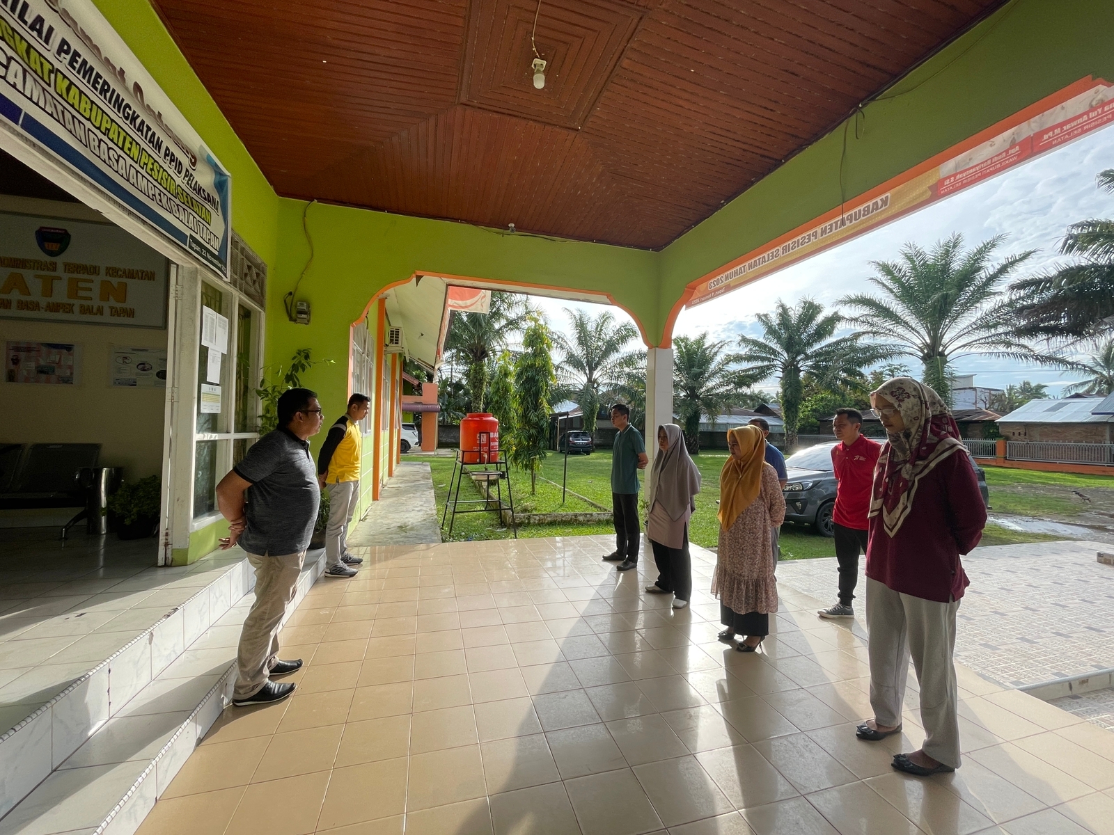 Apel Pagi Pegawai Kantor Kecamatan Basa Ampek Balai Tapan