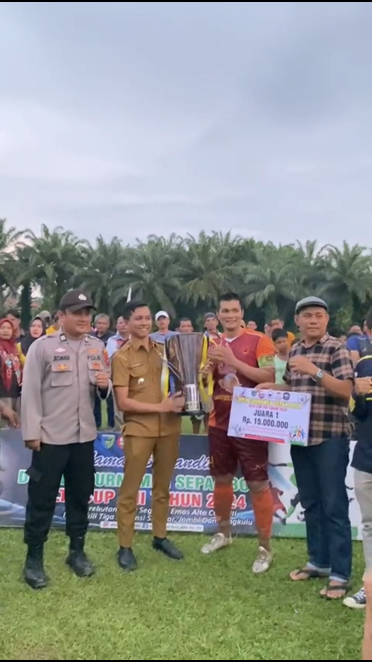 Camat Basa Ampek Balai Tapan Menghadiri Acara Penutupan Alta CUP ke VIII