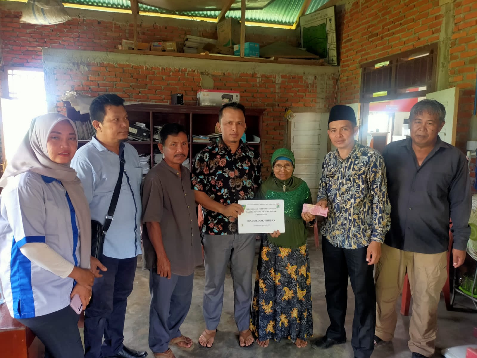 Penyaluran BLT Dana Desa Bulan April-Juni Nagari Batang Betung Tapan