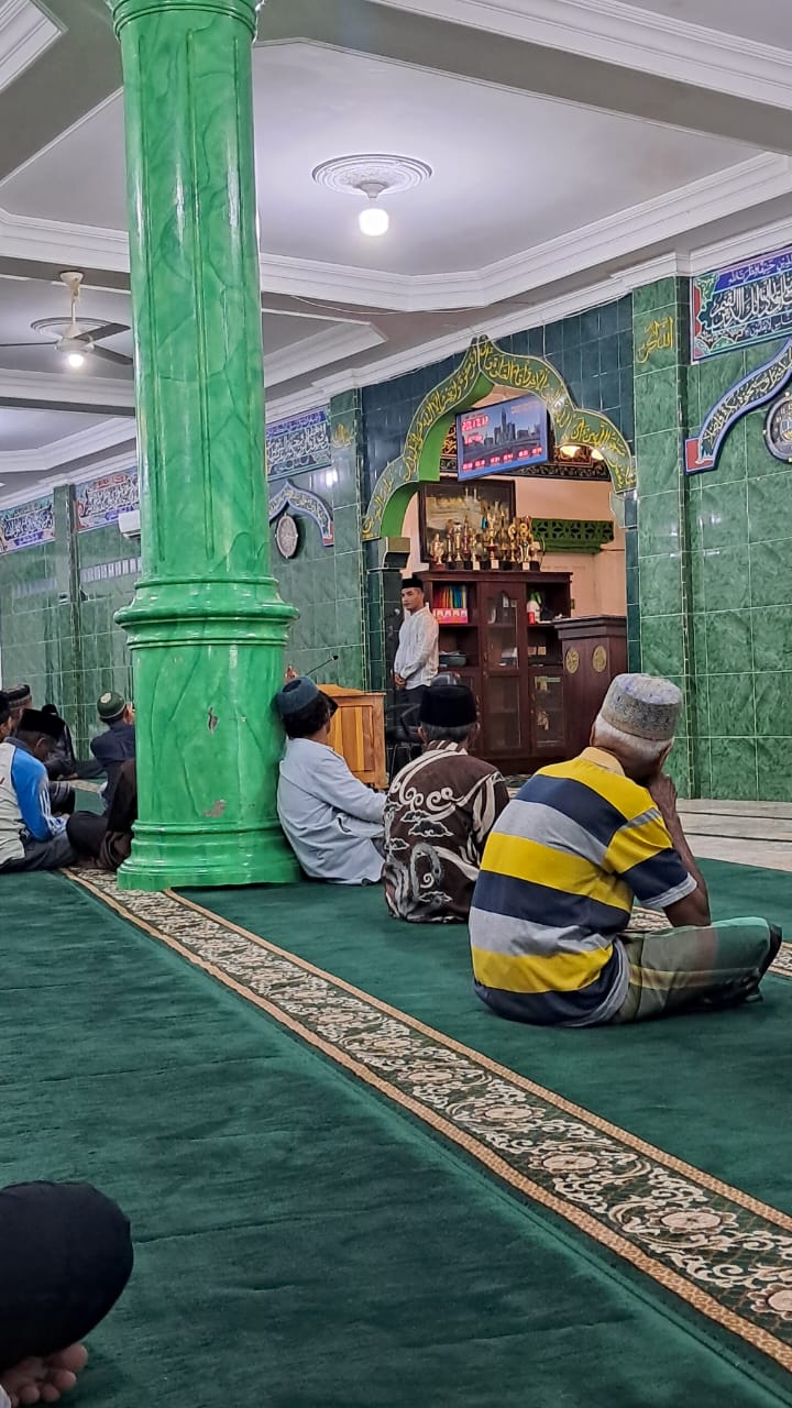 Gerakan Subuh Berjamaah di Mesjid Nurul Haq Nagari Pasar Tapan