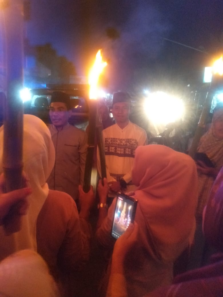 Pelaksanaan Pawai Obor Peringatan 1 Muharram 1445 H Kecamatan Basa Ampek Balai Tapan
