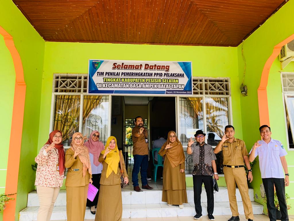Kunjungan Tim Penilai PPID Pelaksana Ke Kecamatan Basa Ampek Balai Tapan