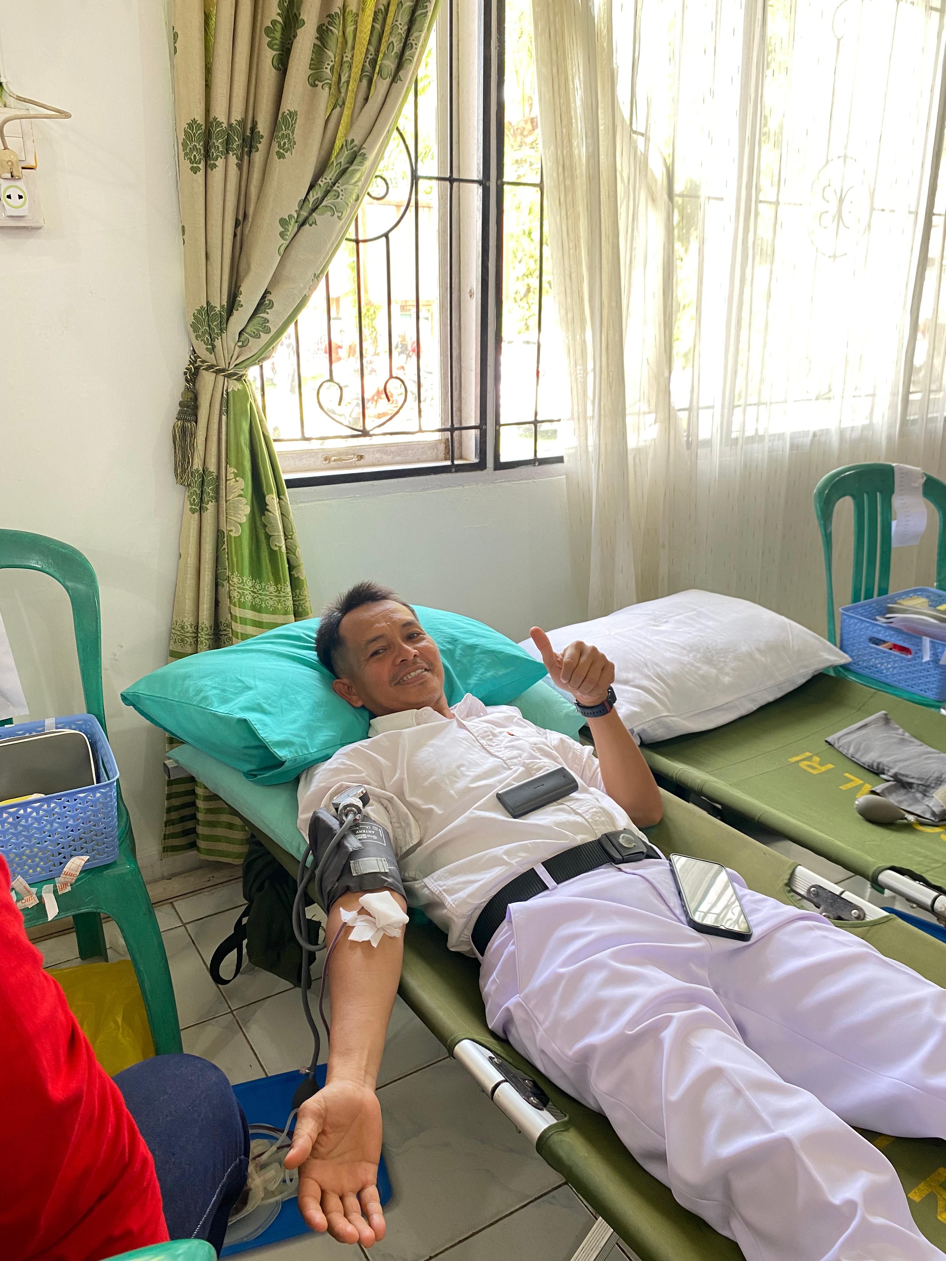 Kantor Kecamatan Basa Ampek Balai Tapan dan PMI Gelar Kegiatan Donor Darah