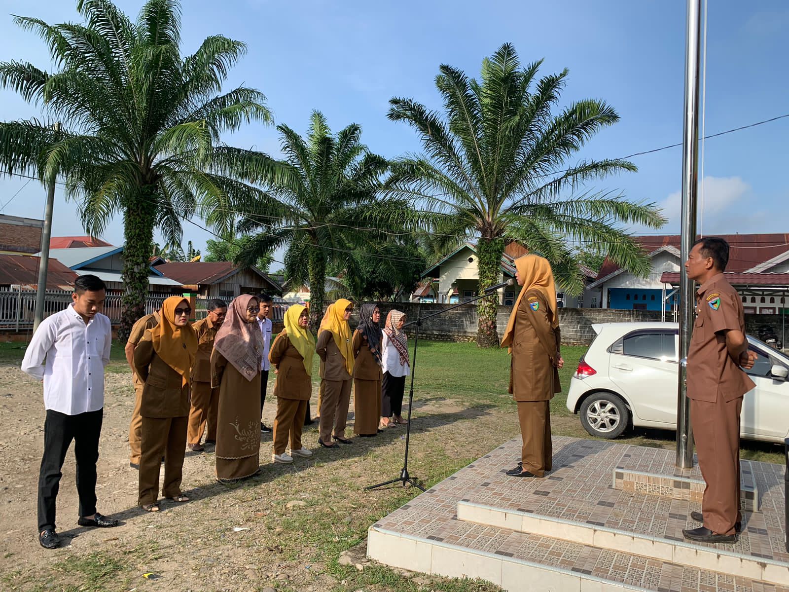 Apel Pagi di Hari Senin 25 September 2023 Kantor Kecamatan Basa Ampek Balai Tapan