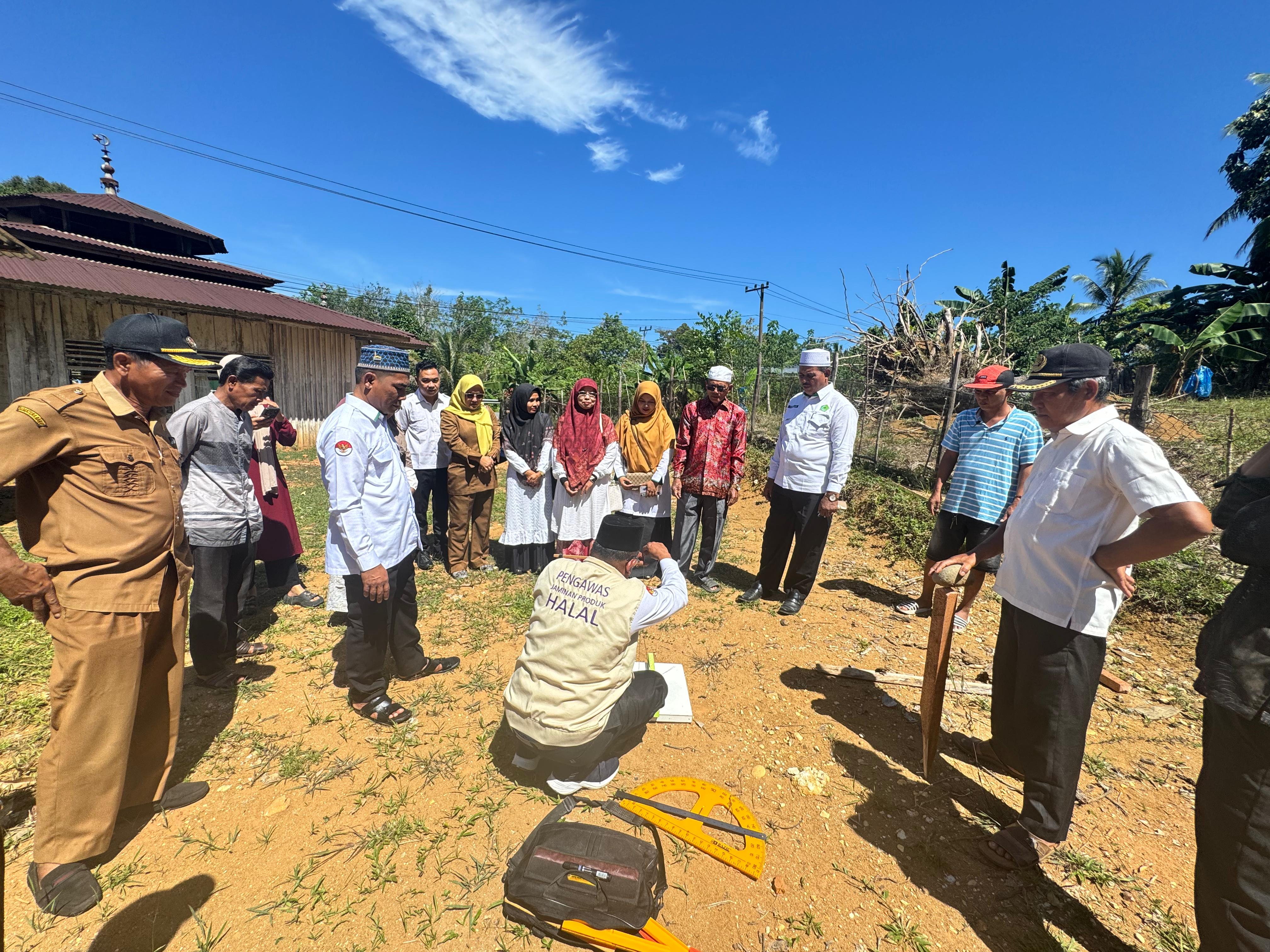 Kasi Kessos menghadiri acara penentuan titik koordinat kiblat Mesjid Al Firdaus Nagari Bukit Buai Ta