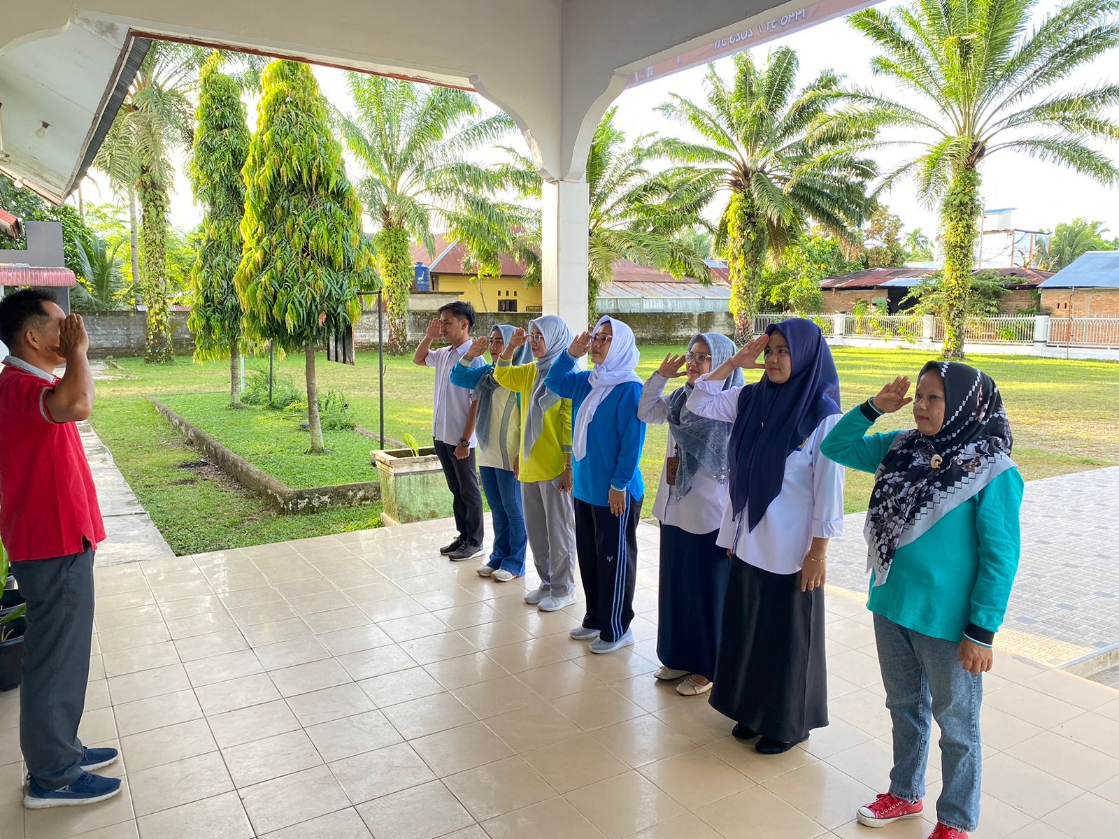 Apel Pagi Pegawai Kantor Camat Basa Ampek Balai Tapan Rabu 11 Juni 2025