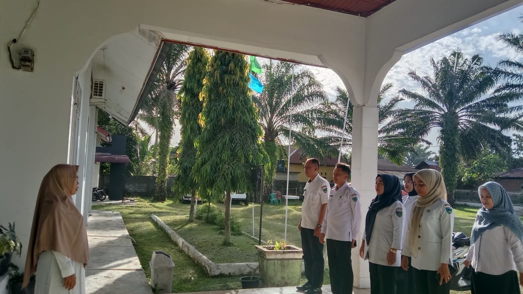 Apel Pagi Pegawai Kantor Kecamatan Basa Ampek Balai Tapan dilaksanakan pada Rabu 29 Oktober 2025
