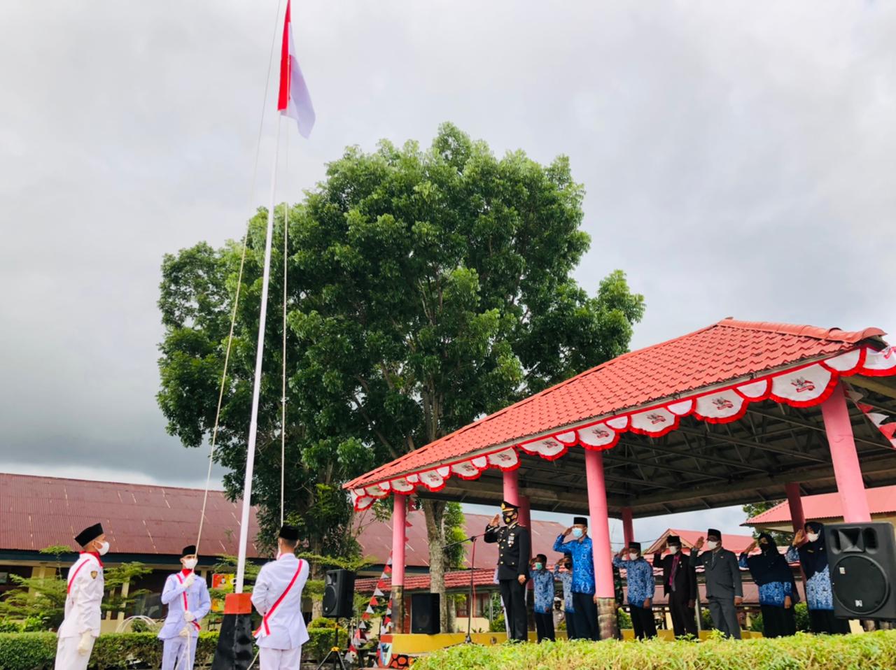 Upacara Penurunan Bendera HUT RI ke 76 Tahun 2021