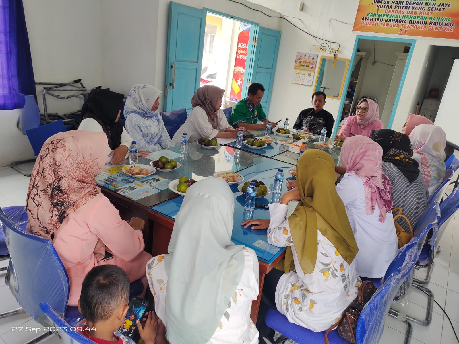 Sekretaris Kecamatan Basa Ampek Balai Tapan menghadiri acara Loka Karya Mini di Balai Penyuluhan KB 