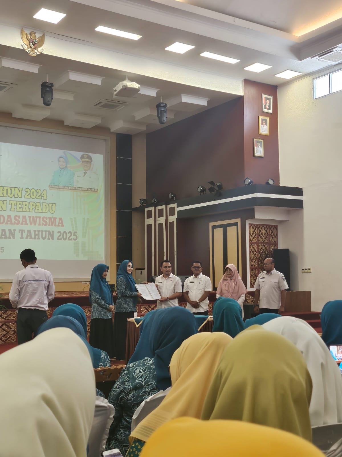 Camat Basa Ampek Balai Tapan Menghadiri Acara Sosialisasi dan Launching Aplikasi Dasawisma