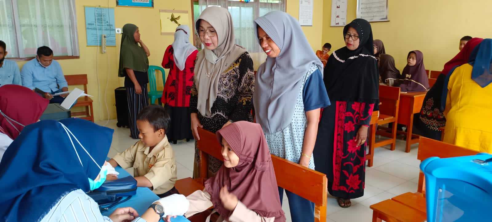 Pelaksanaan Vaksinasi lanjutan di SD N 01 Pengantingan dan SD N 03 Malepang