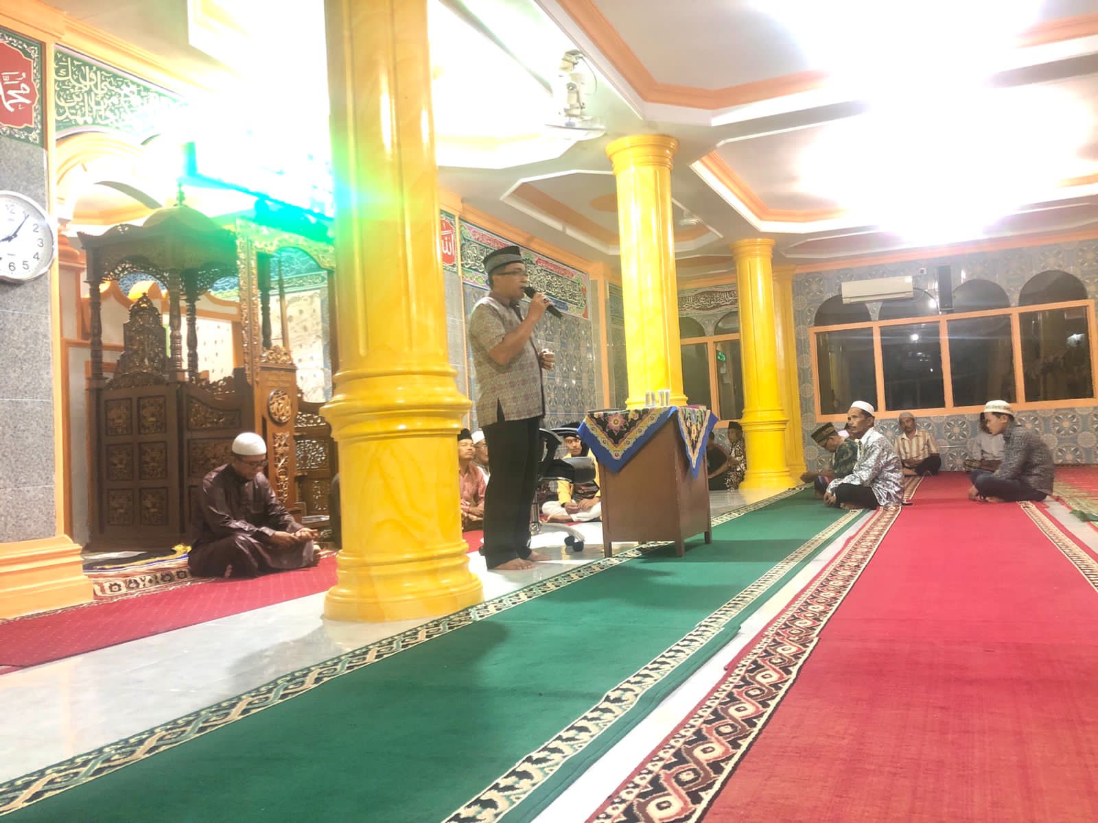 Kegiatan Tarwih Keliling Camat Basa Ampek Balai Tapan di Mesjid dan Mushalla di Kecamatan Basa Ampek