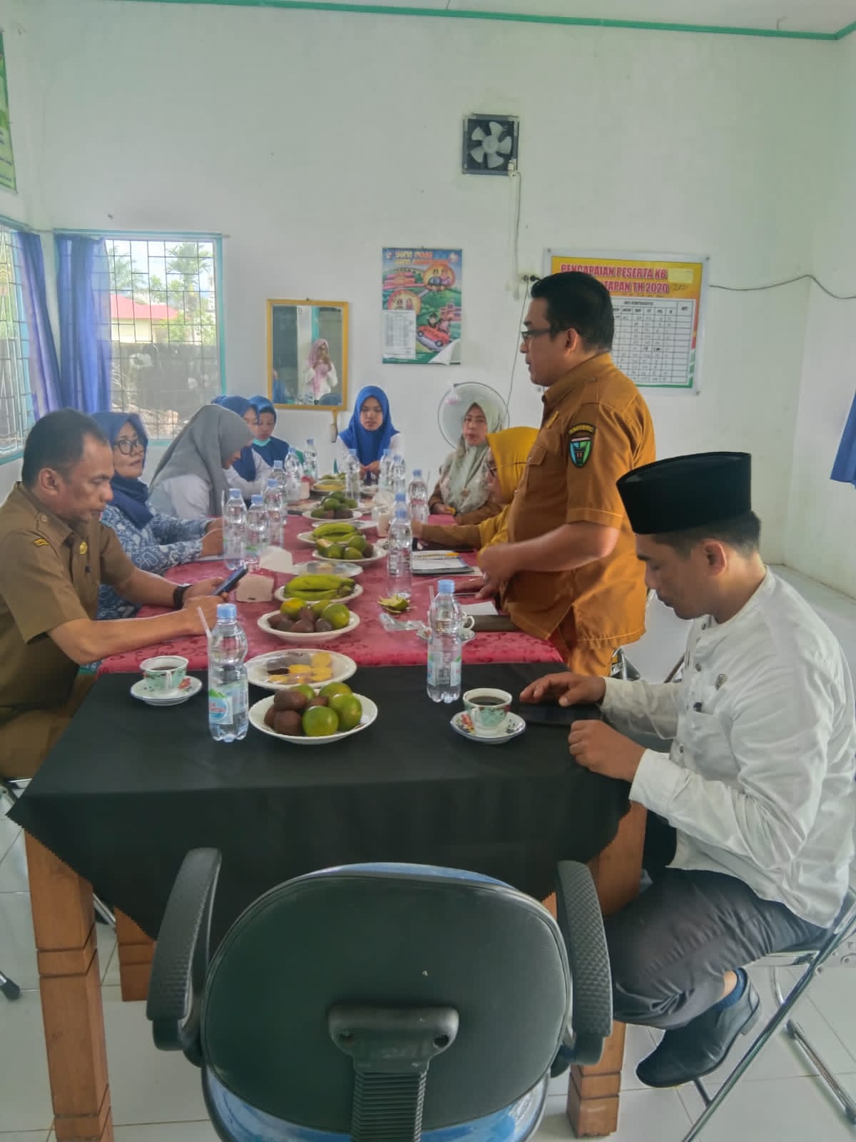 Camat Basa Ampek Balai Tapan menghadiri Kegiatan Mini Loka Karya Tingkat Kacematan Basa Ampek Balai 