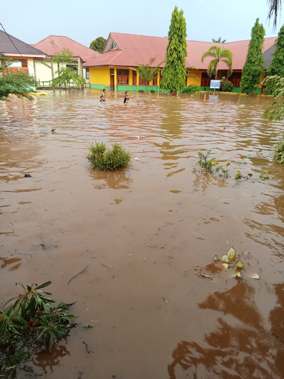 Beberapa Wilayah Kecamatan Basa Ampek Balai Tapan kembali dilanda banjir