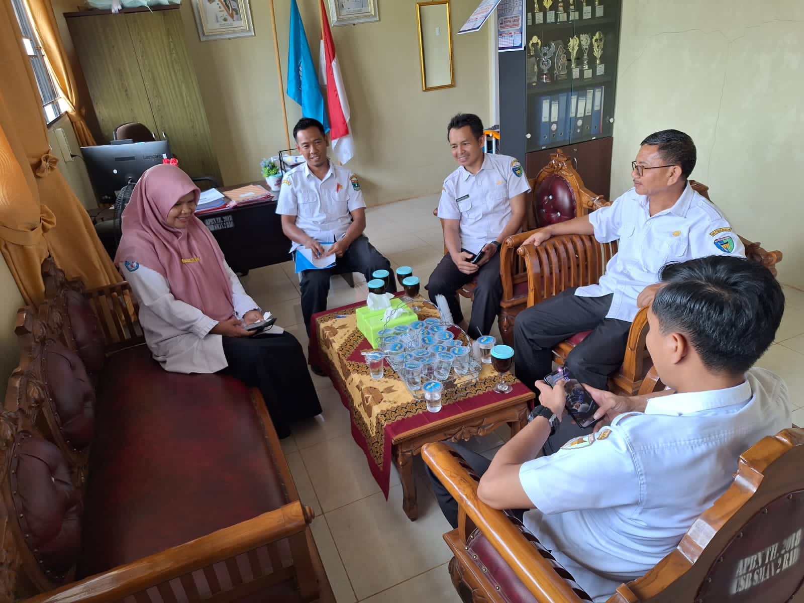 Camat Basa Ampek Balai Tapan melakukan Koordinasi dengan Kepala Sekolah SMA N 2 Basa Ampek Balai Tap