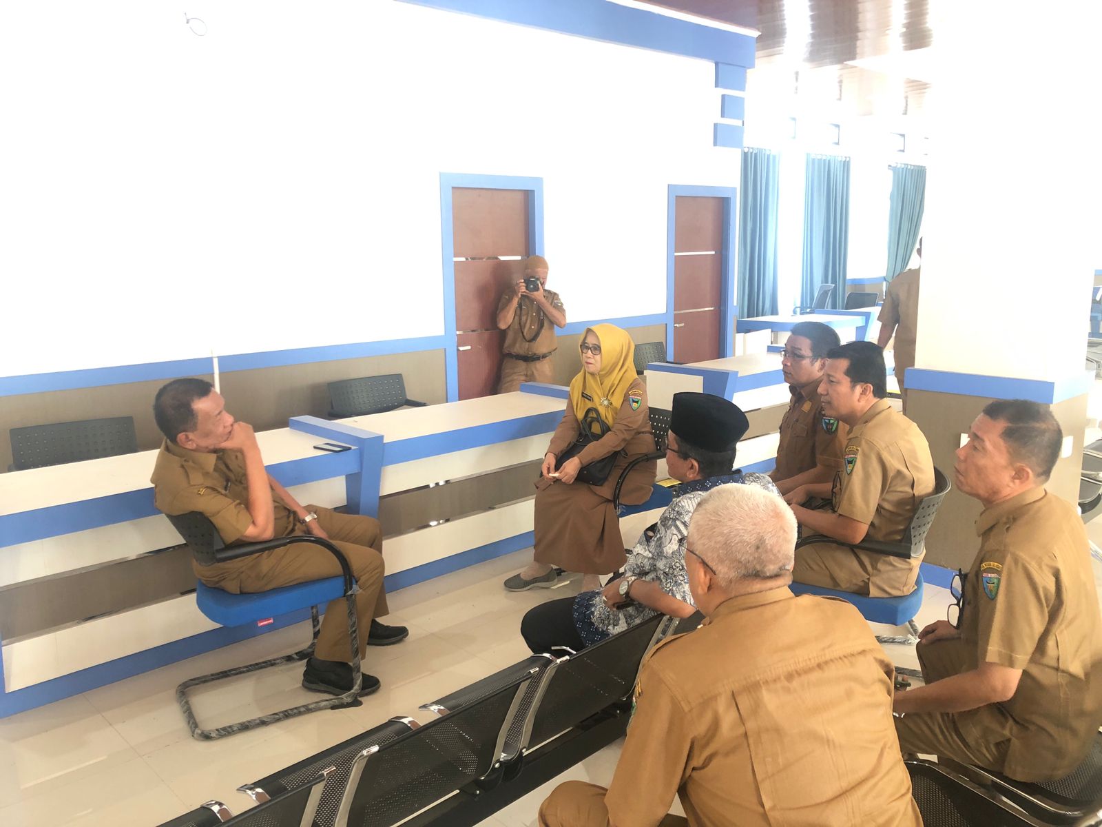 Camat Basa Ampek Balai Tapan Dampingi Bupati Ke Gedung Pemda