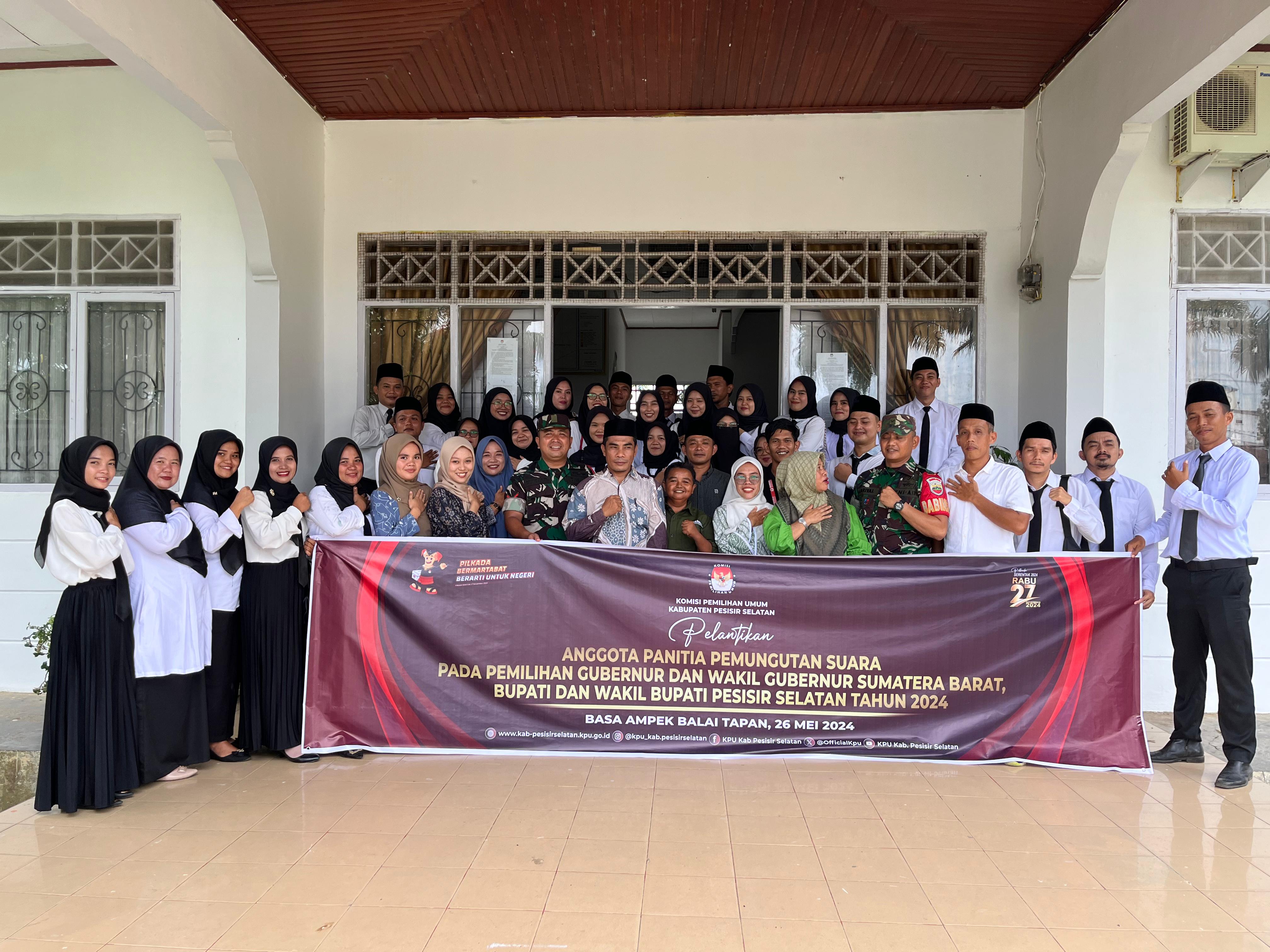 Pelantikan Panitia Pemingutan Suara se Kecamatan Basa Ampek Balai Tapan