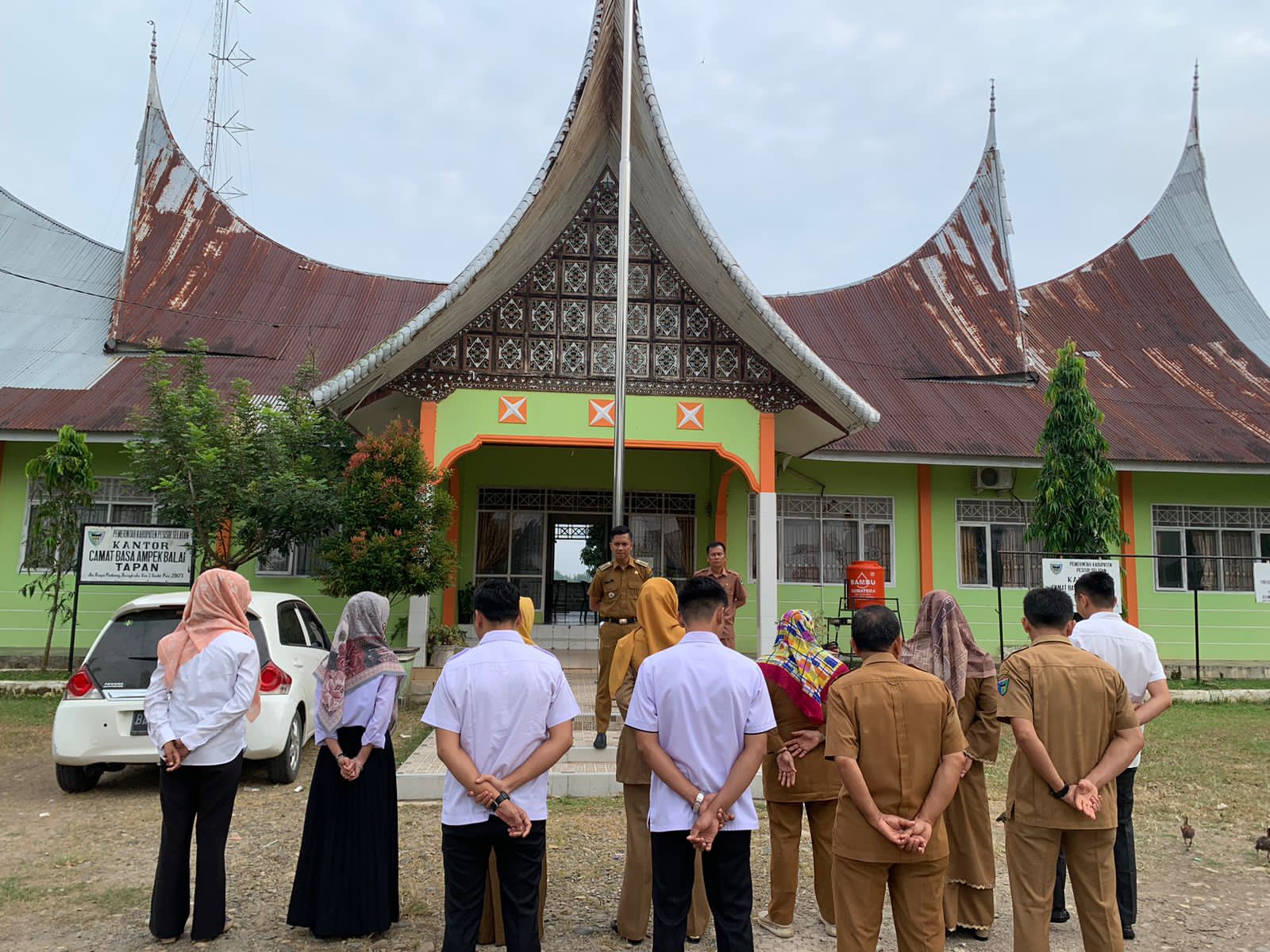 Apel Pagi di Hari Senin 18 September 2023 Kantor Kecamatan Basa Ampek Balai Tapan
