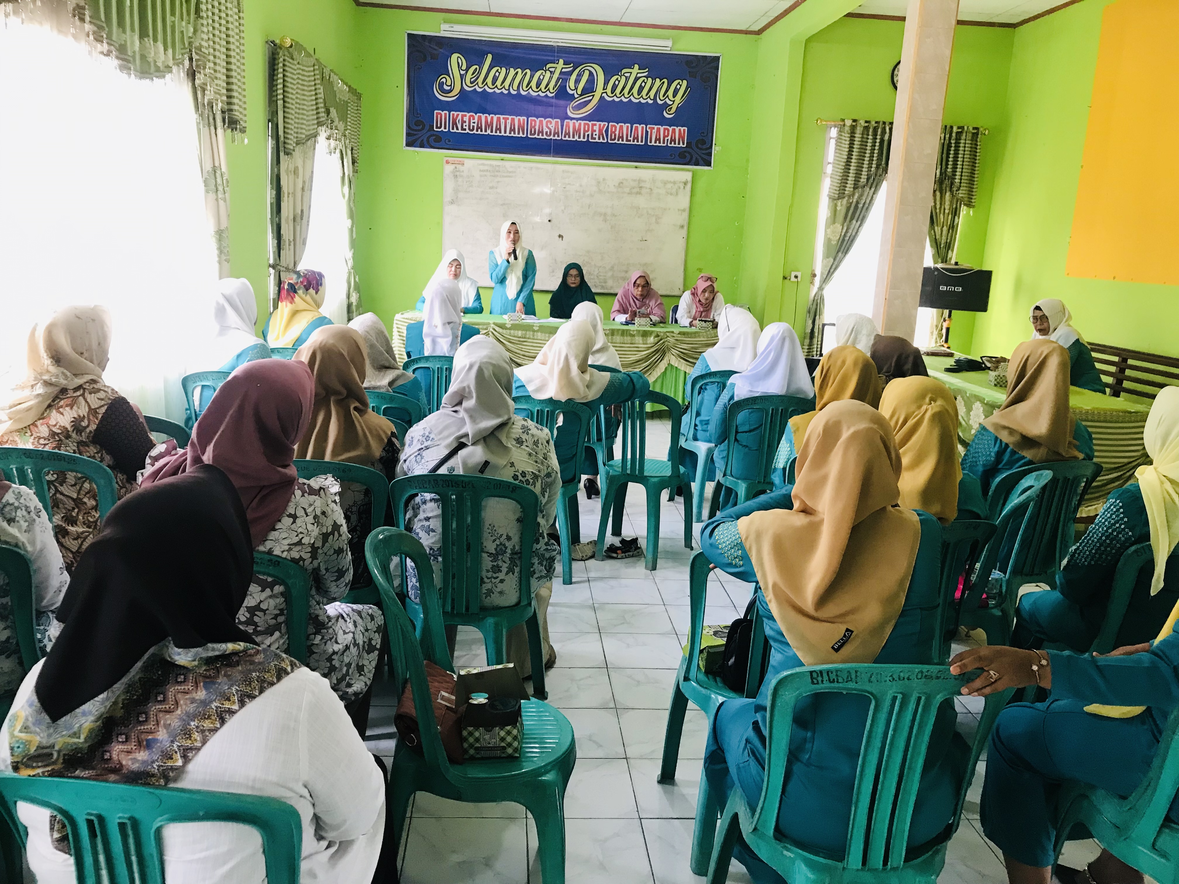 Rapat Pertemuan Bulanan dibulan September PKK Kecamatan Basa Ampek Balai Tapan