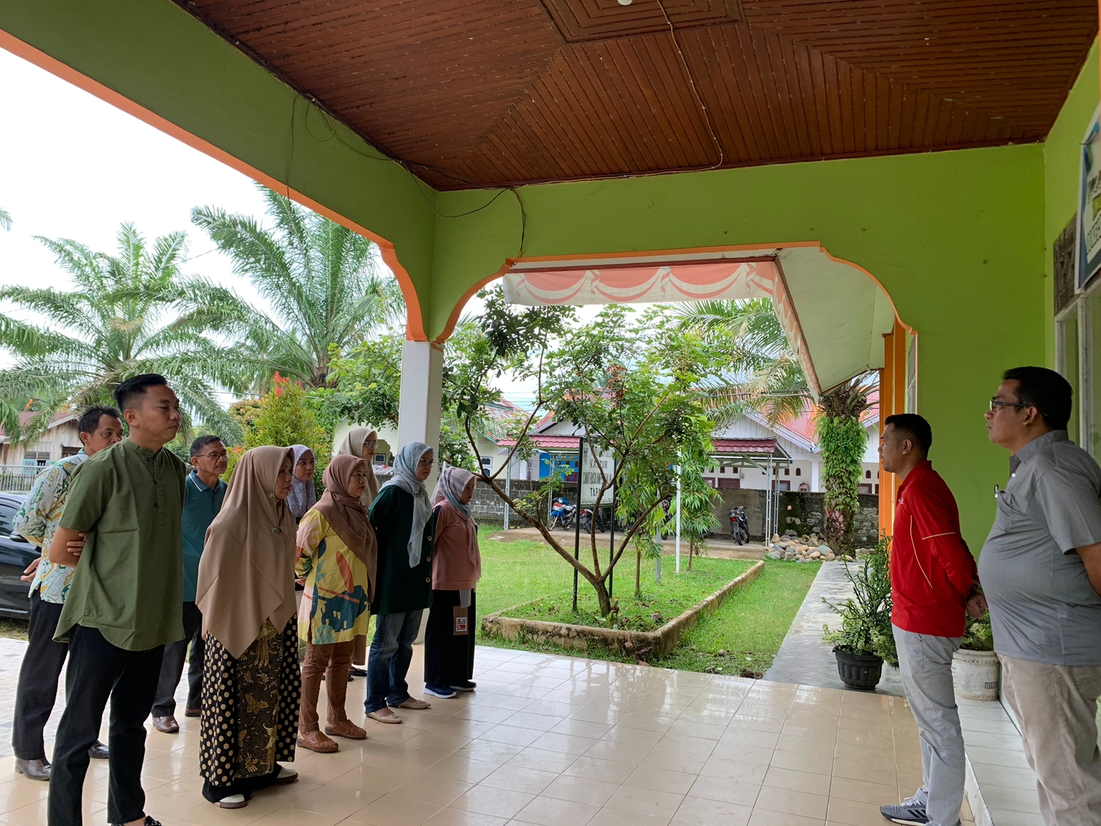 Apel Pagi di Hari Jumat Pegawai Kantor Kecamatan Basa Ampek Balai Tapan