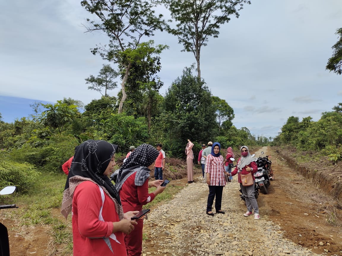 Monitoring dan Evaluasi Pembangunan Fisik Nagari Batang Betung dan Ampang Tulak Tapan