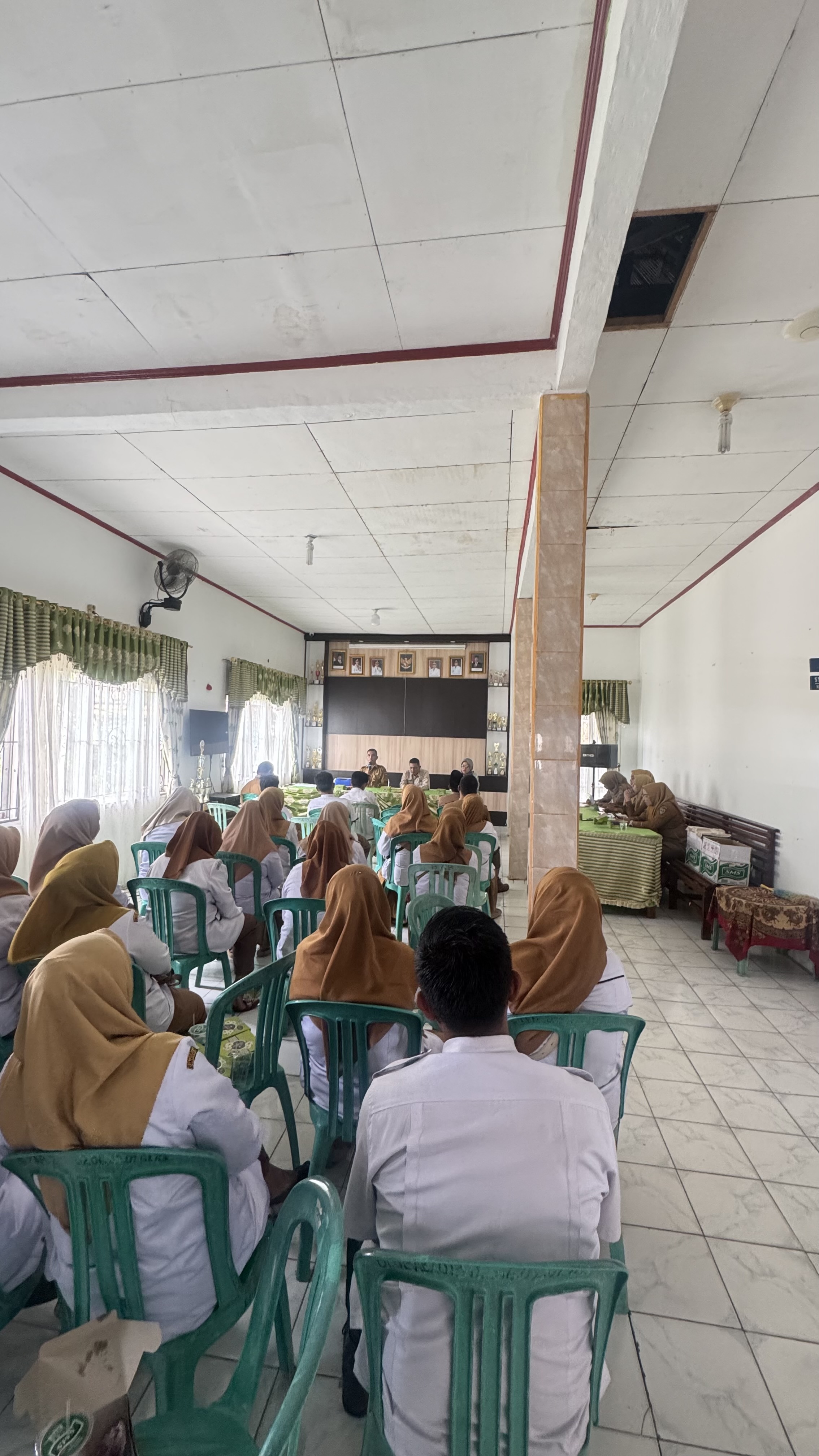 Rapat Koordinasi sekaligus Penyerahan Berita Acara Monev DD Tahap I Tahun 2025