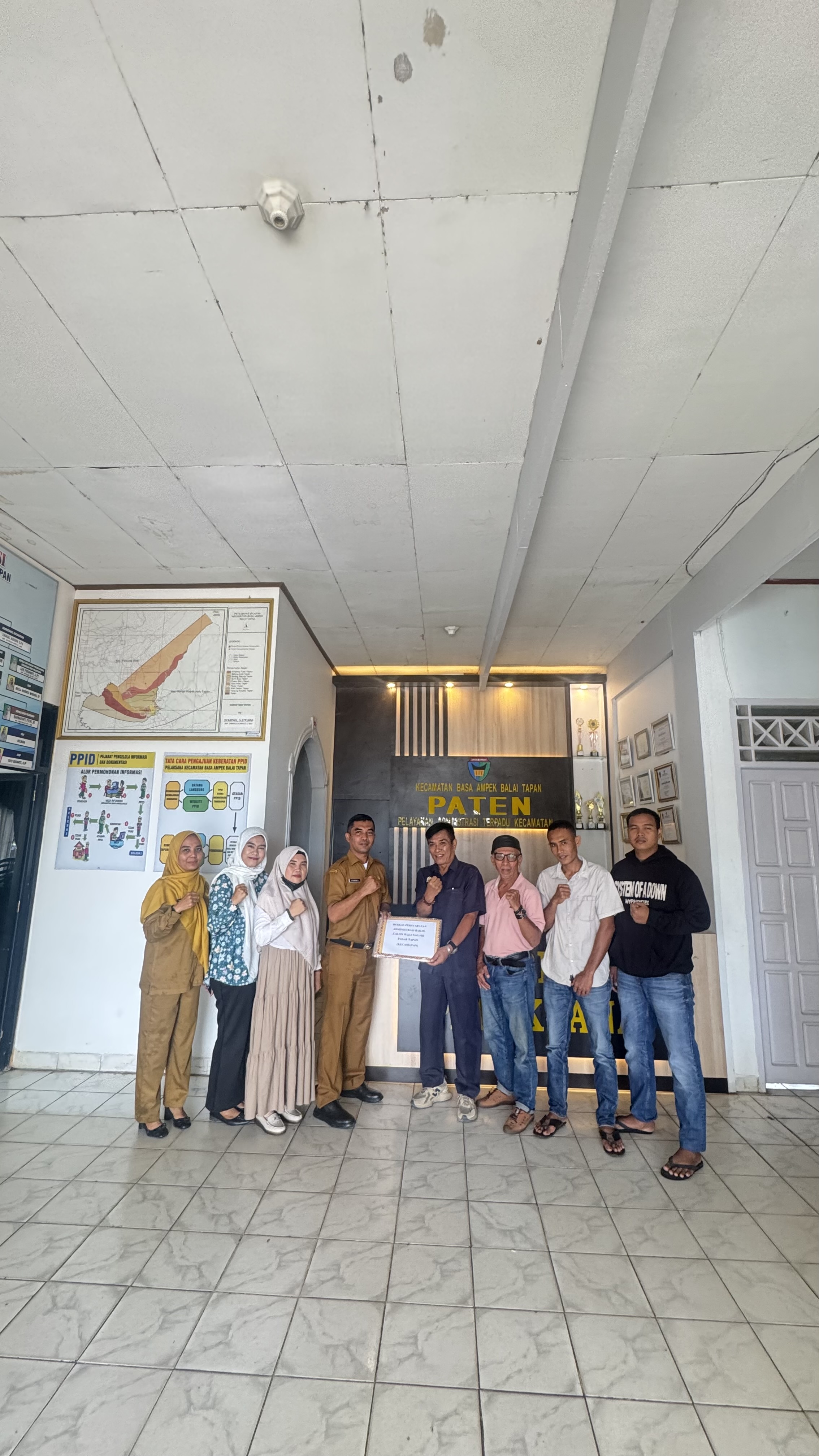 Penerimaan Berkas Calon Wali Nagari Pasar Tapan