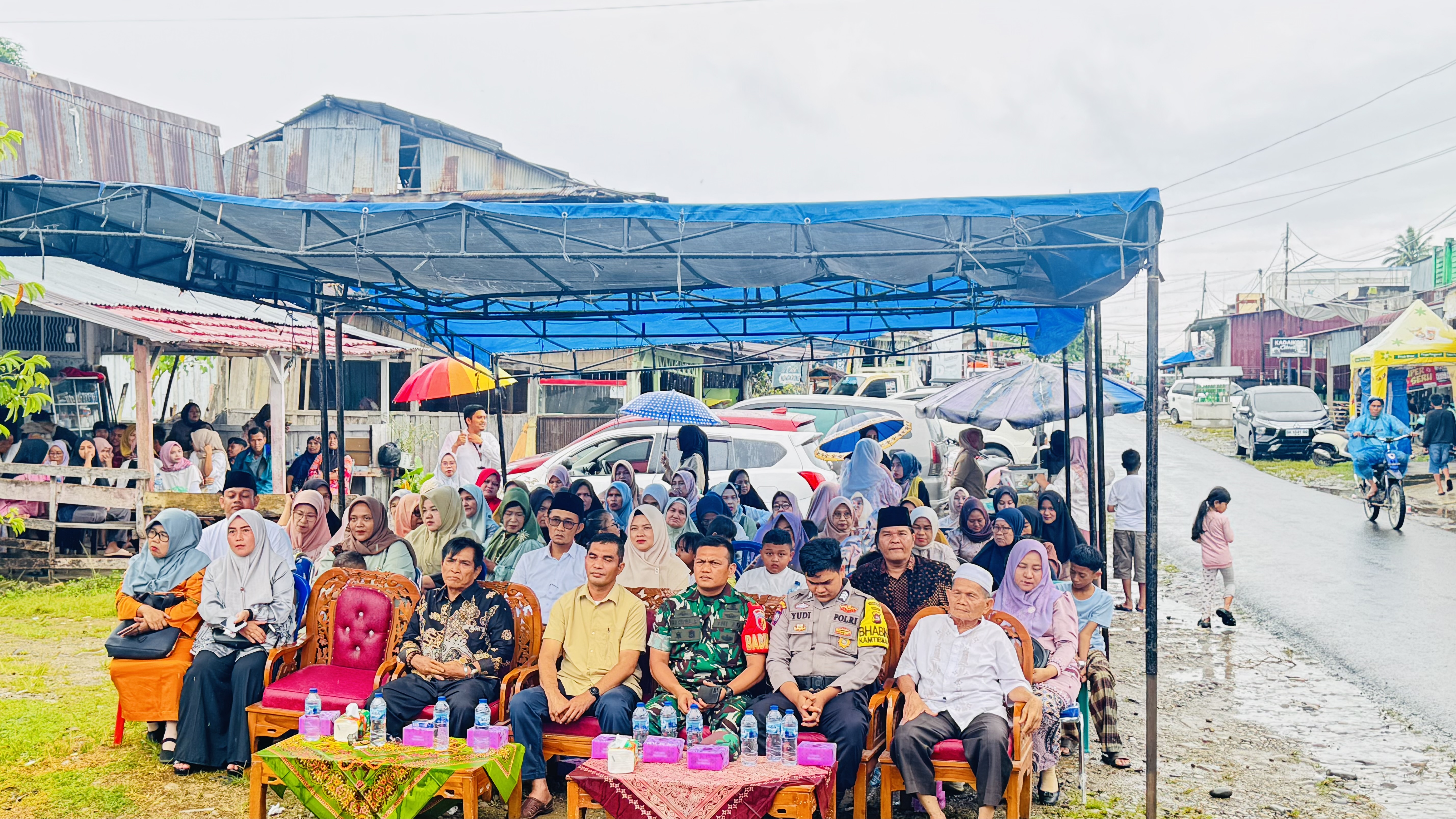 Camat Basa Ampek Balai Tapan Menghadiri Acara Penyampaian Visi Misi CAWANA Pasar Tapan
