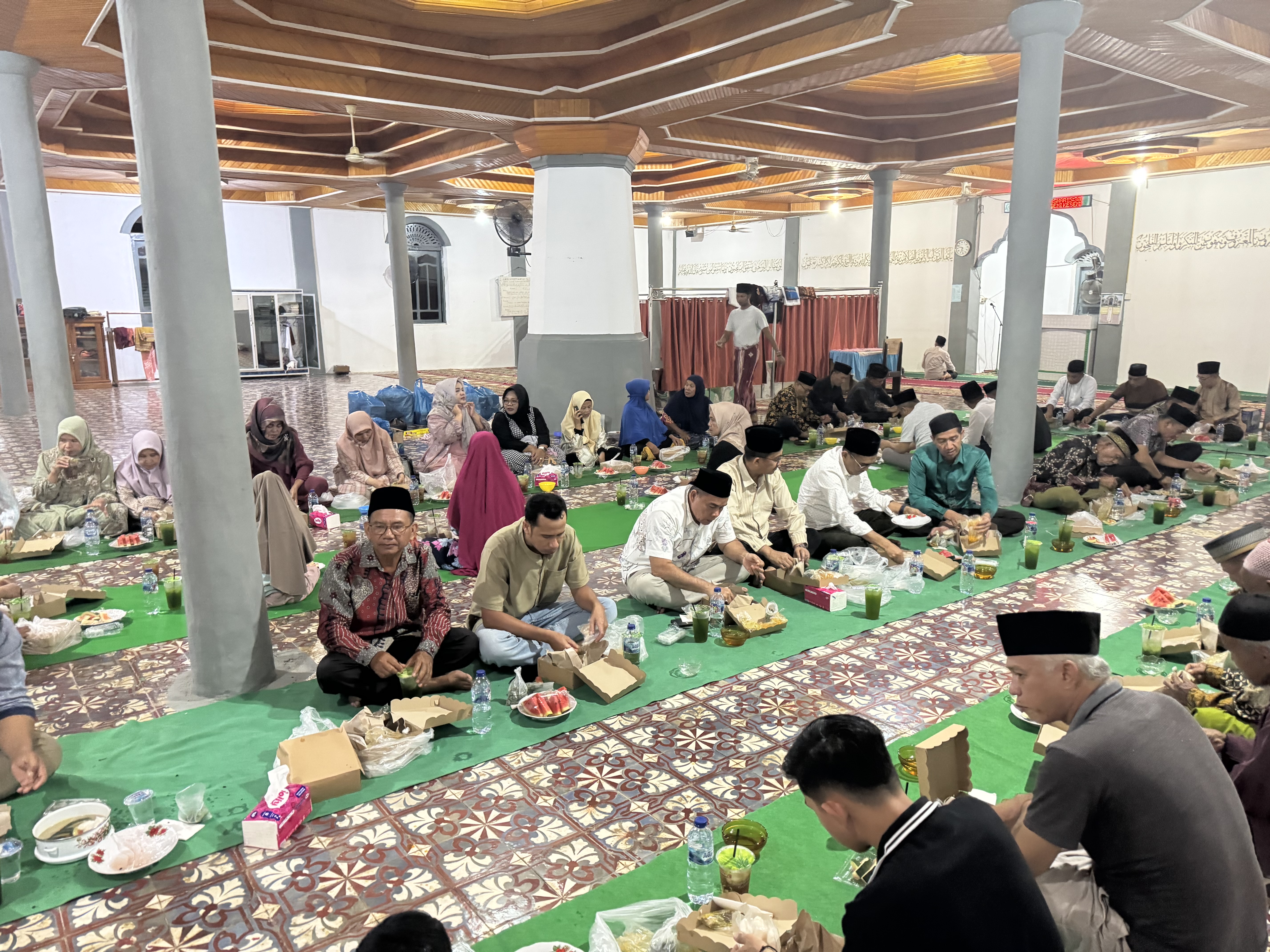 Safari Ramadhan dan Buka Puasa Bersama dengan Tim Safari Ramadhan Kabupaten Pesisir Selataan