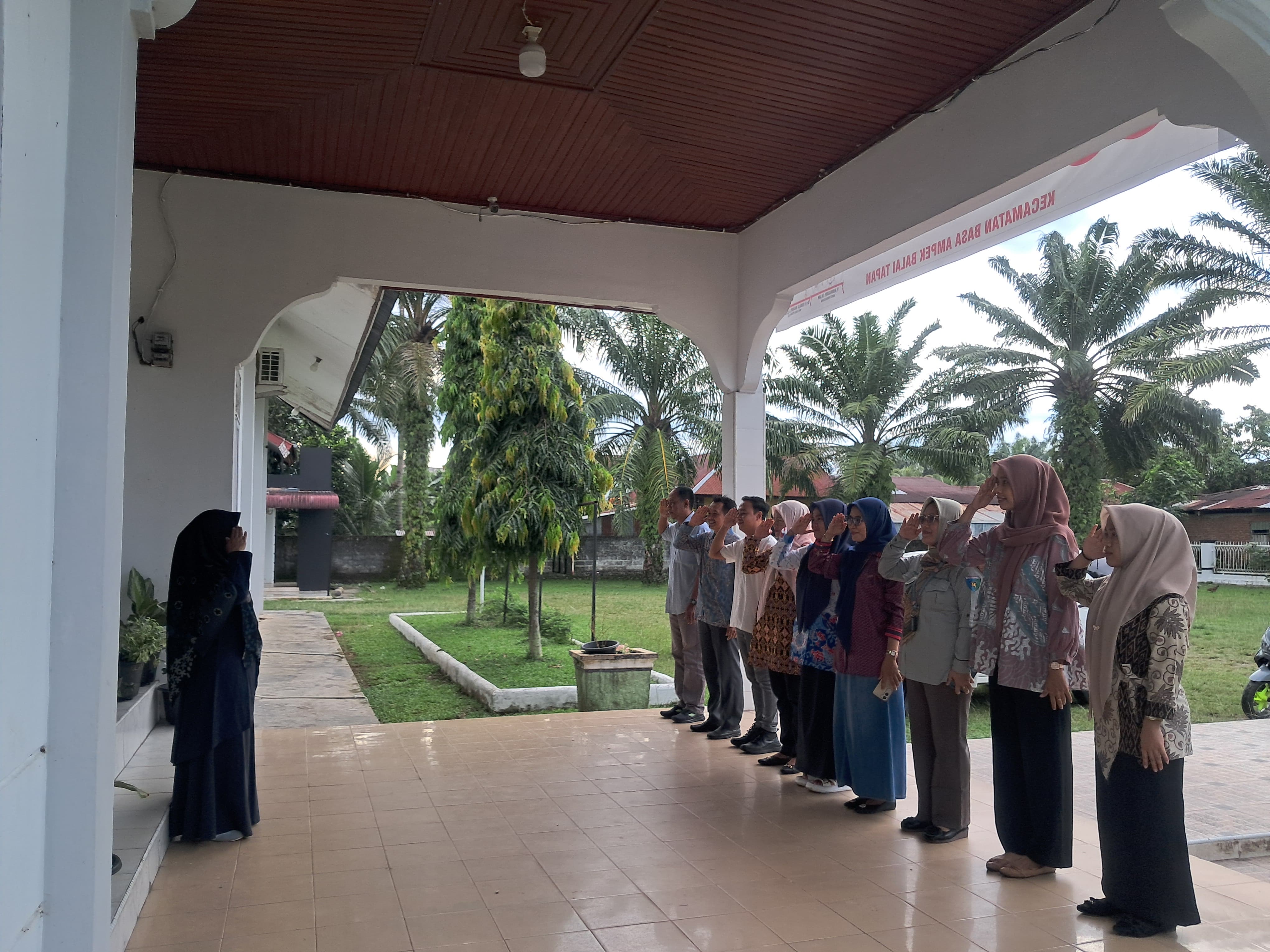 Apel Pagi Pegawai Kantor Kecamatan Basa Ampek Balai Tapan 18 September 2025