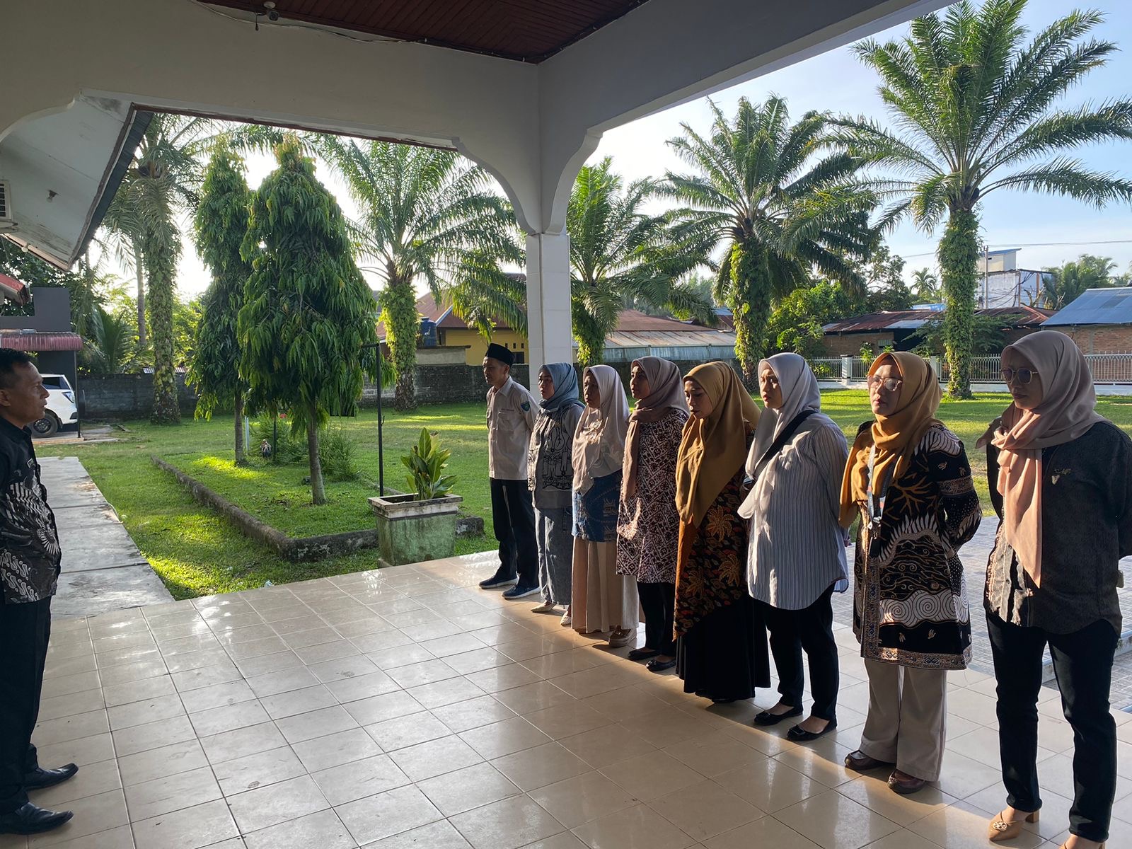 Apel Pagi Pegawai Kantor Kecamatan Basa Ampek Balai Tapan 08 Mei 2025