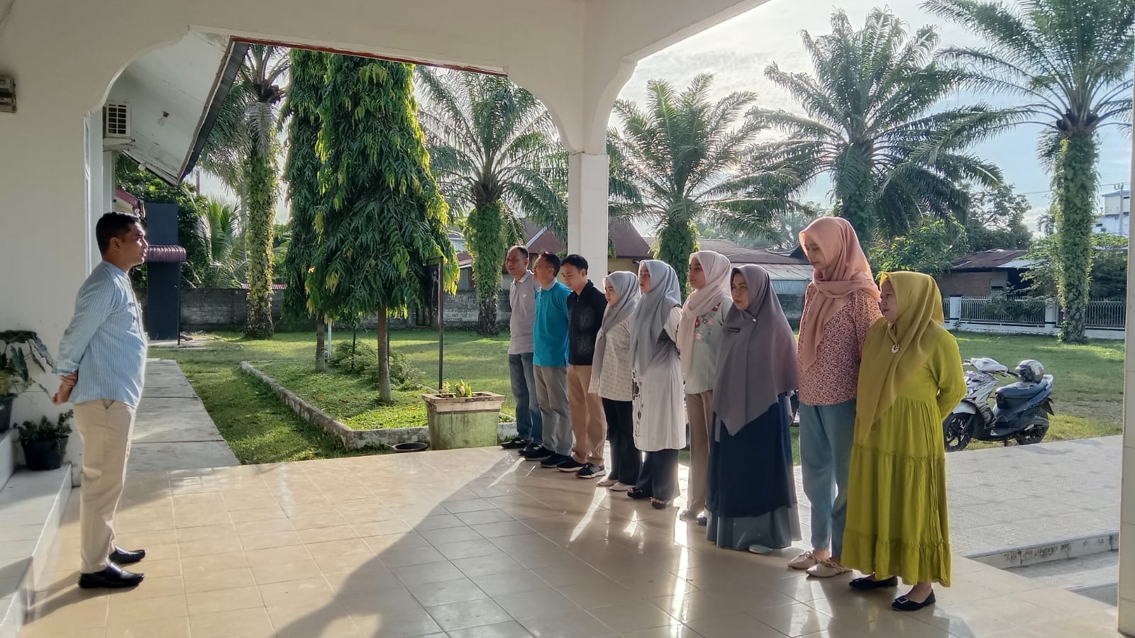 Apel Pagi Pegawai Kantor Kecamatan Basa Ampek Balai Tapan  5 Desember 2025