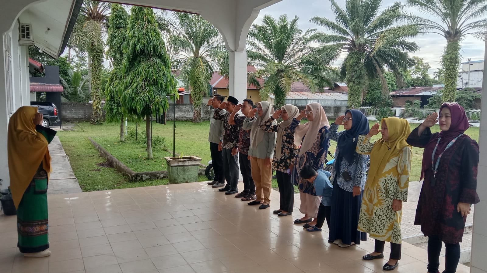 Apel Pagi Pegawai Kantor Kecamatan Basa Ampek Balai Tapan Kamis 10 Juli 2025