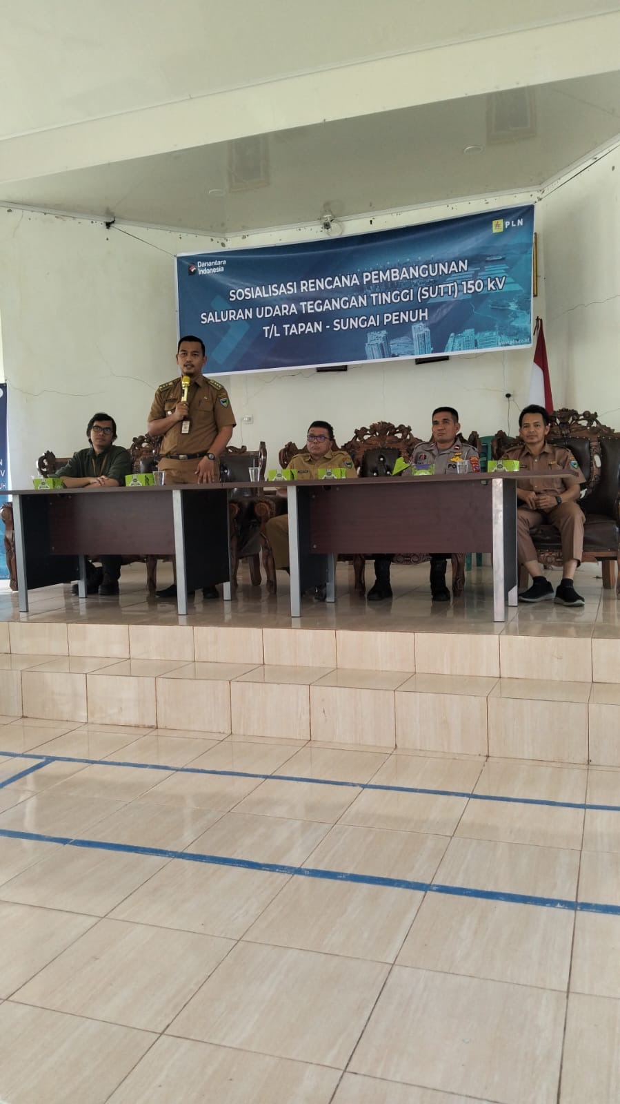 Kasi Trantib Kecamatan Basa Ampek Balai Tapan Hadiri Sosialisasi Rencana Pembangunan SUTT 150 KV